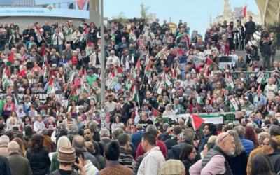 ‘Mil voces por la paz’ se juntan en Sevilla para pedir el fin de la ocupación de Palestina y el Sáhara Occidental