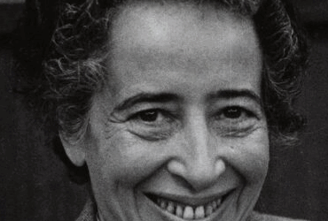 El derecho a tener derechos: Hannah Arendt y la raíz política de la deshumanización